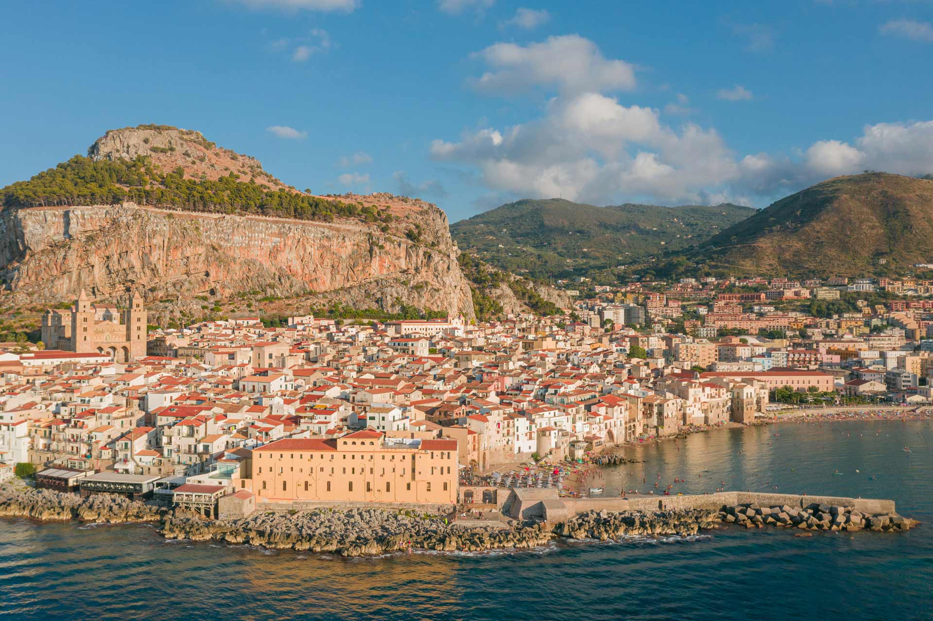 L'Approdo di Re Ruggero a Cefalù
